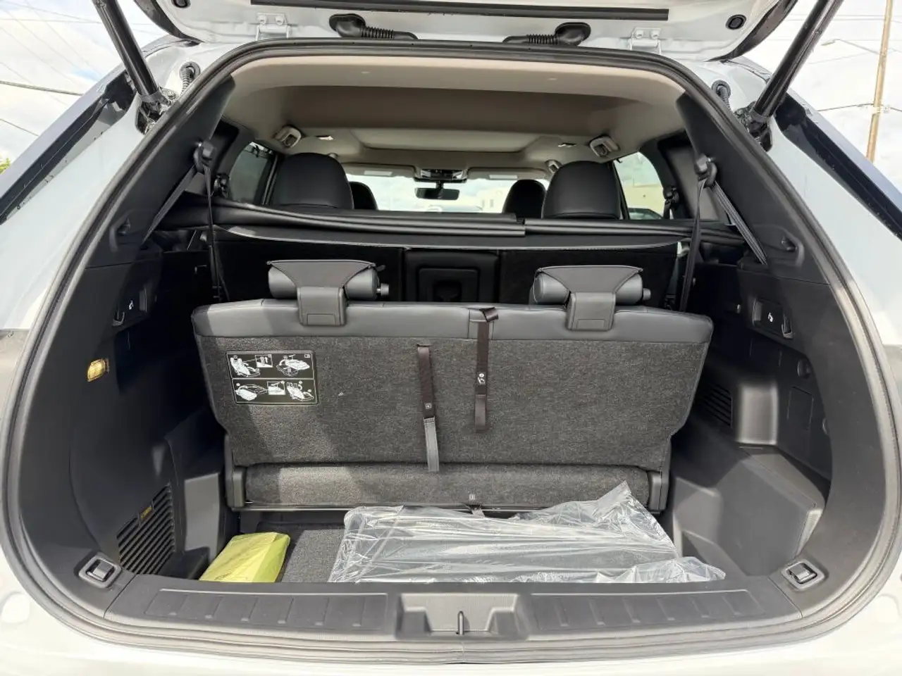 Mitsubishi Outlander photo Mitsubishi Outlander