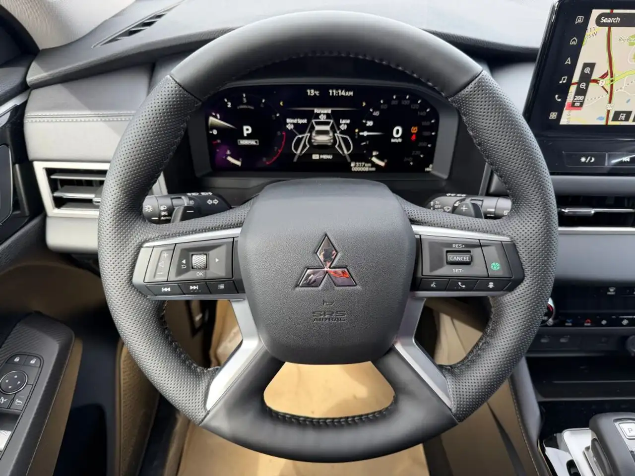 Mitsubishi Outlander photo Mitsubishi Outlander