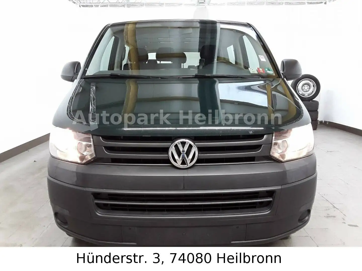 Volkswagen T5 Transporter T5 Kombi Caravelle *AHK*SHZ*KLIMA*5-SITZER*ESP Zelená - 2