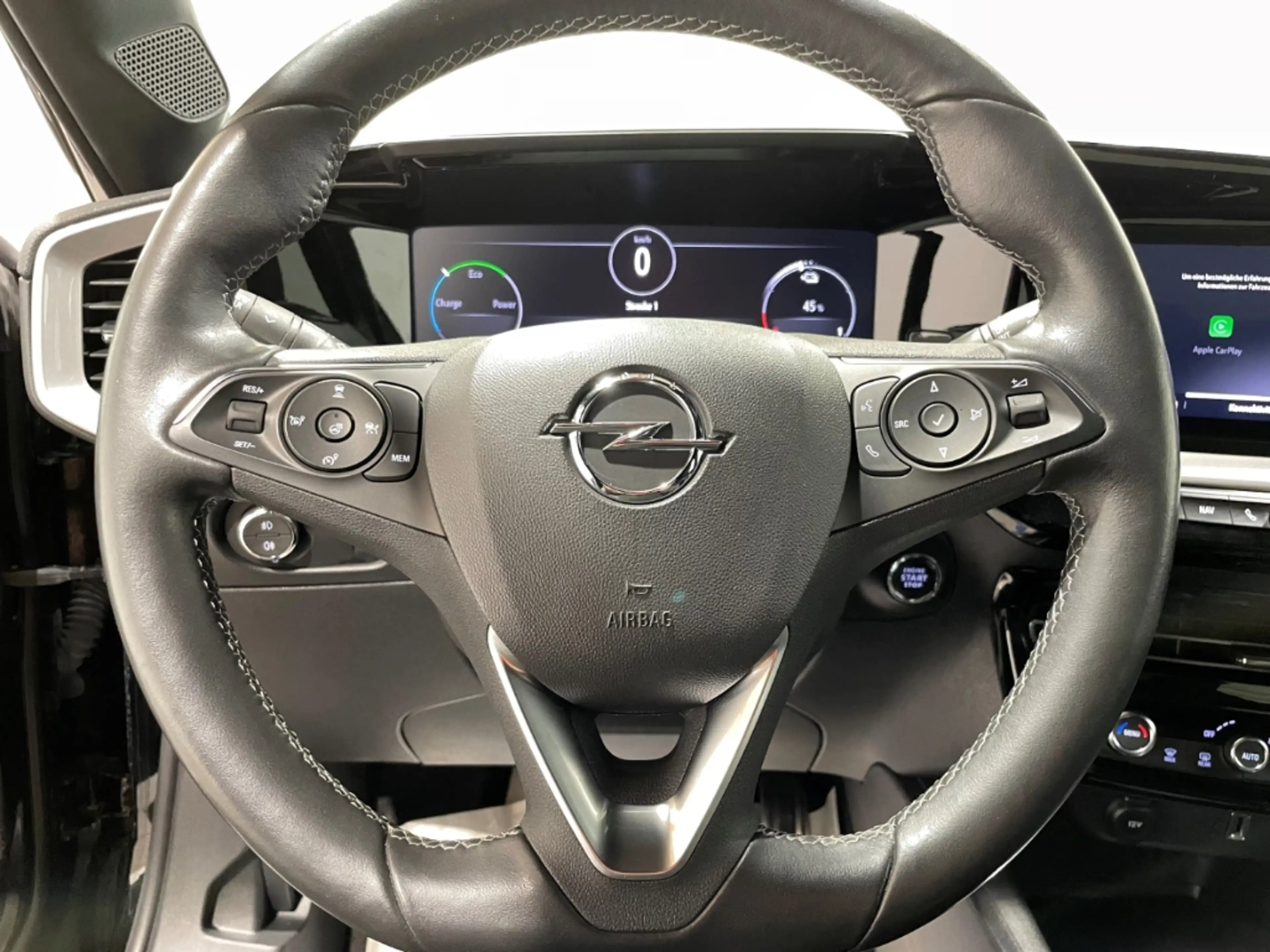 Opel Mokka-E Ultimate Navi LED ACC Rückfahrkamera Virtual Cockp — photo 13