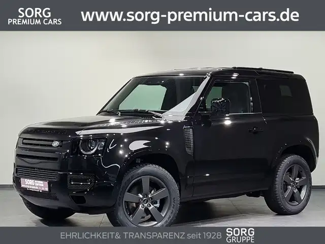 Land Rover Defender D200 90 X Dynamic SE