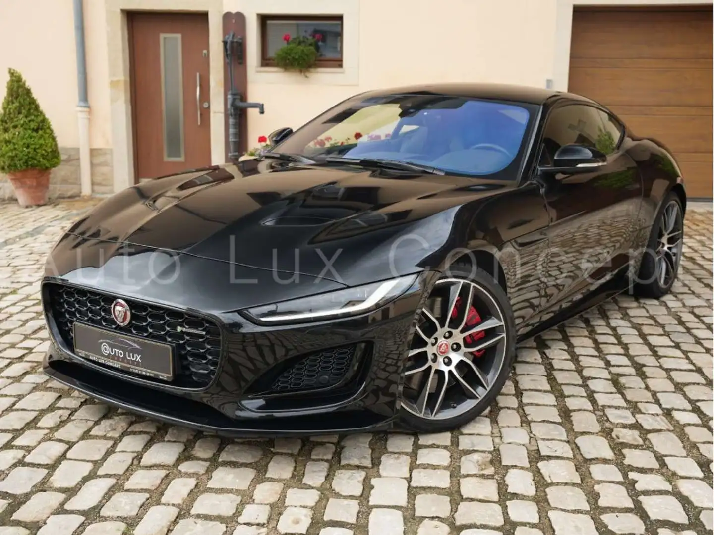 Jaguar F-Type P300 R-Dynamic/Black Pack/Keyless/Meridian/12-Way Noir - 1