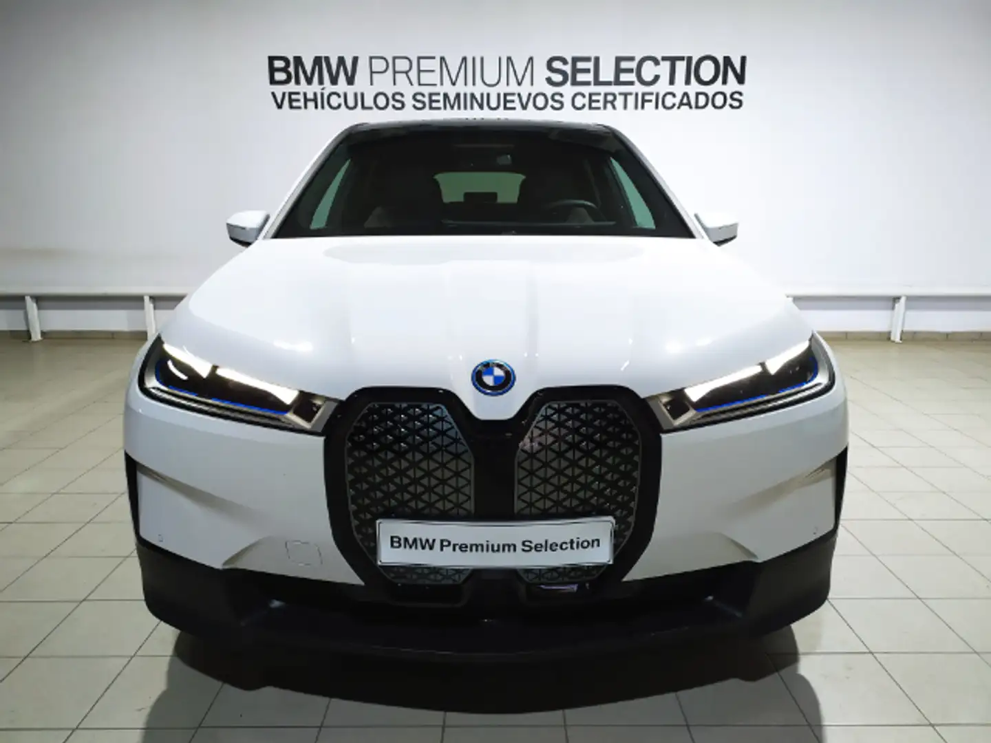 BMW iX xDrive 40 Blanco - 2