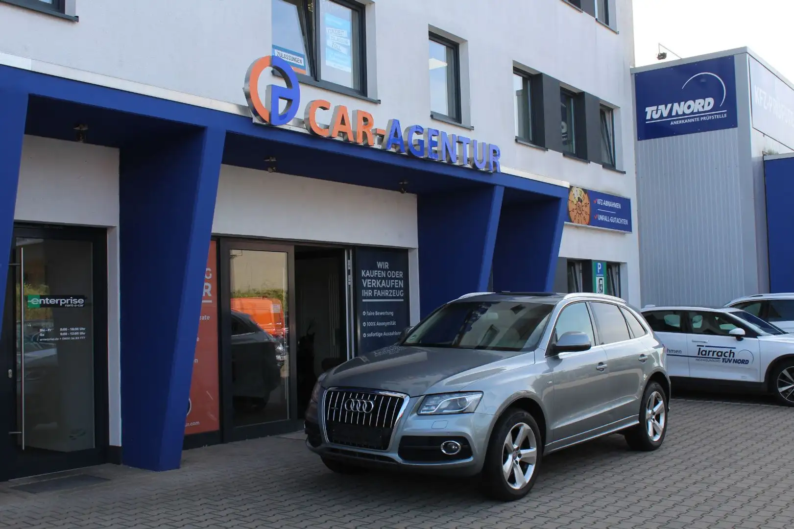 Audi Q5 3.0 TDI  quattro* S Line*Pano*Standheiz.*Voll Grau - 2