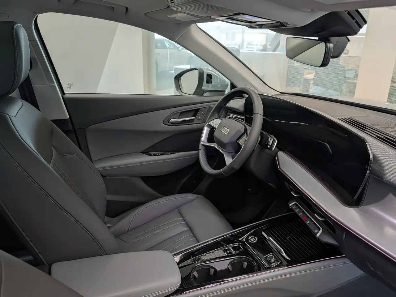 Audi Q3 снимка Audi Q3