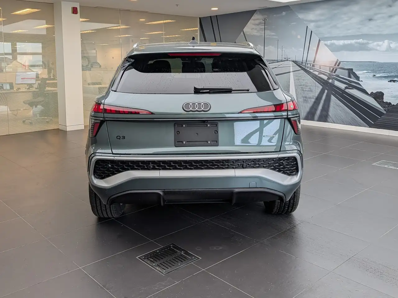 Audi Q3 снимка Audi Q3