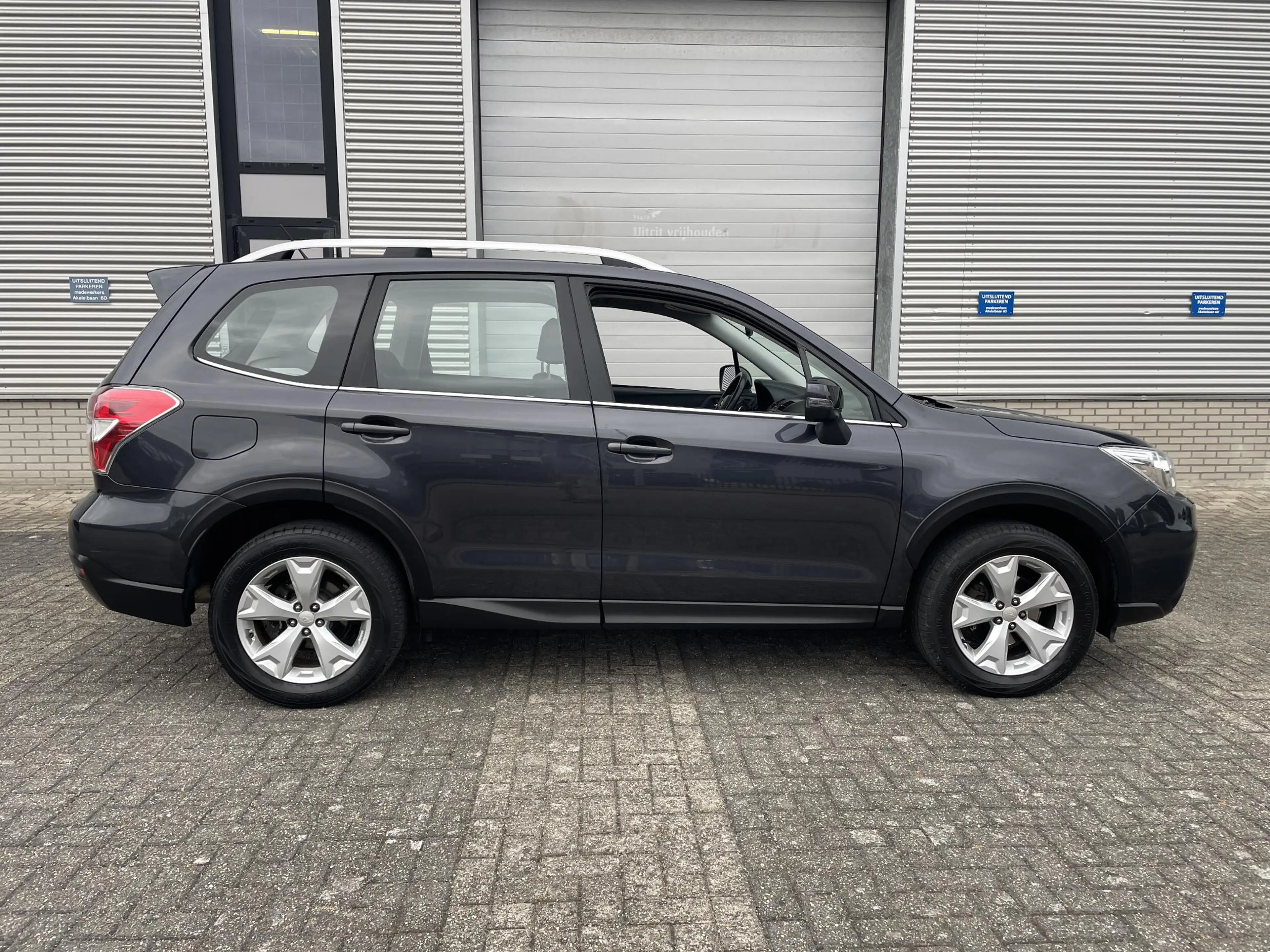 Subaru Forester 2.0 Luxury Trekhaak| Lage km stand| Dealer onderho — photo 25