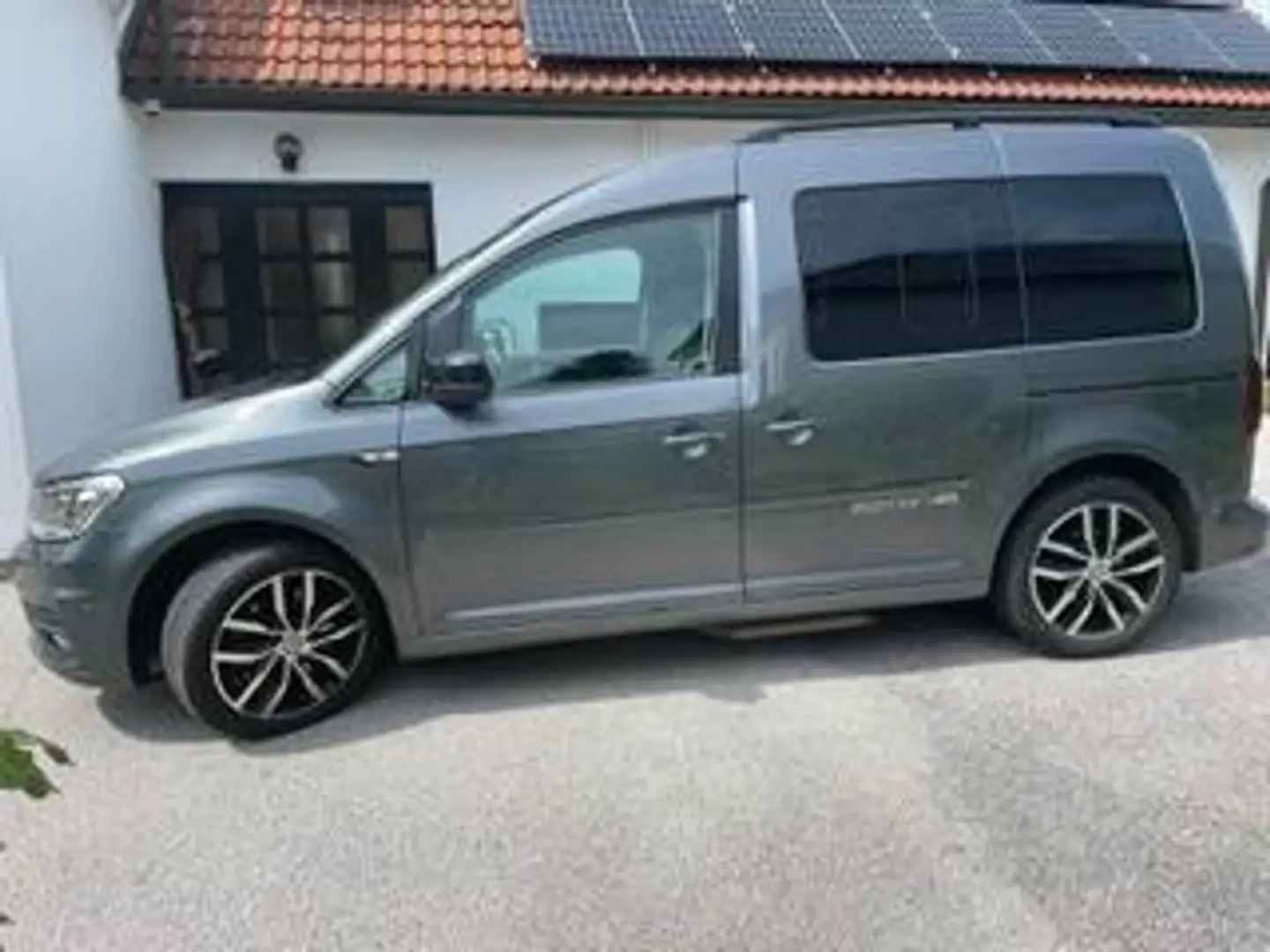 Volkswagen Caddy Caddy Life 2,0 TDI D-PF Life Grau - 1
