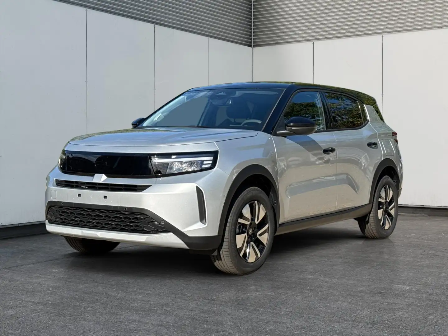 Opel Frontera GS NAVI+SHZ+KAMERA+LED+KLIMA+TEMPOMAT+17" ALU 1... Silber - 1