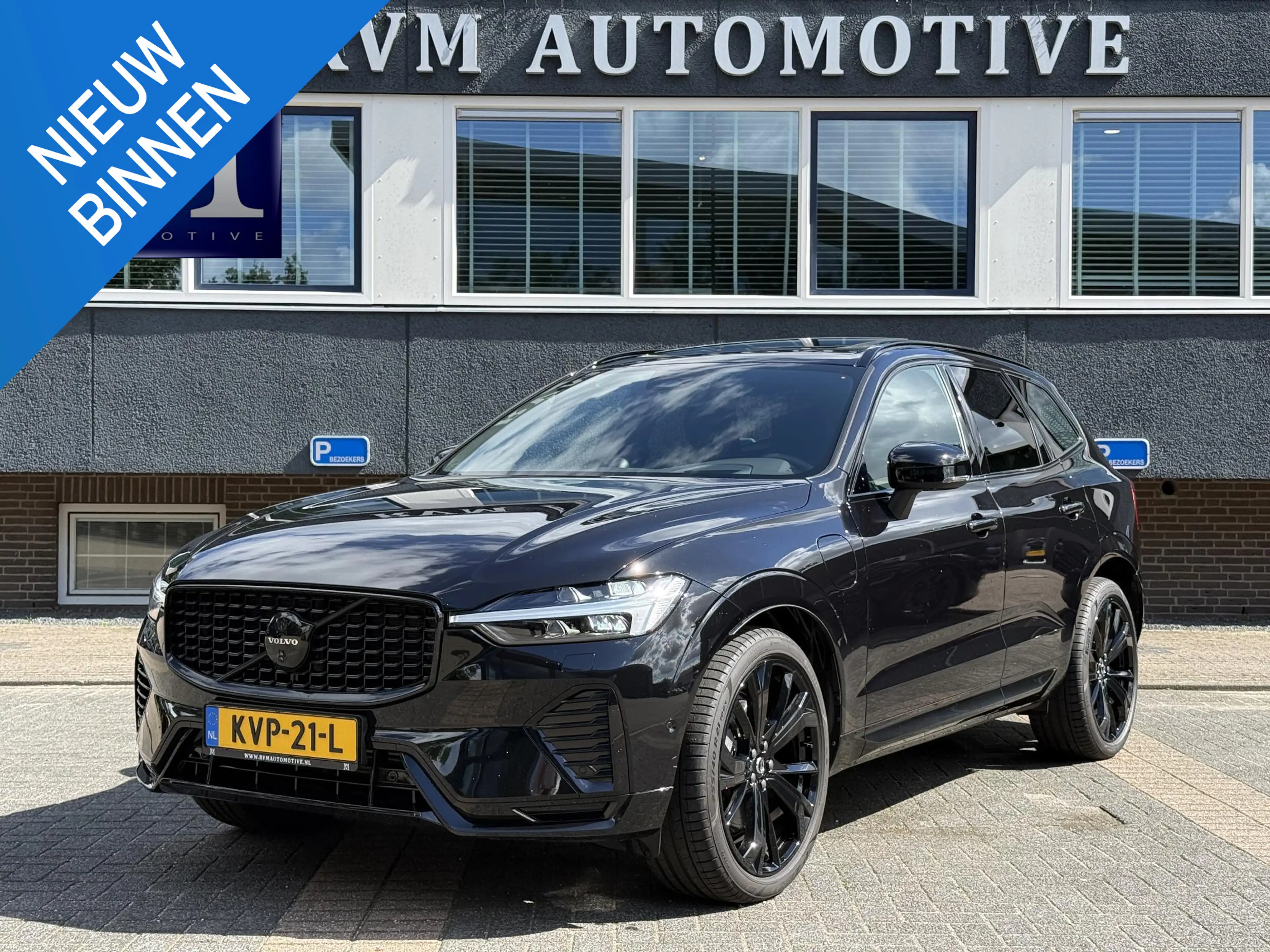 Volvo XC60 2.0 T8 Plug-in hybrid AWD Plus Dark LUCHTVERING| B