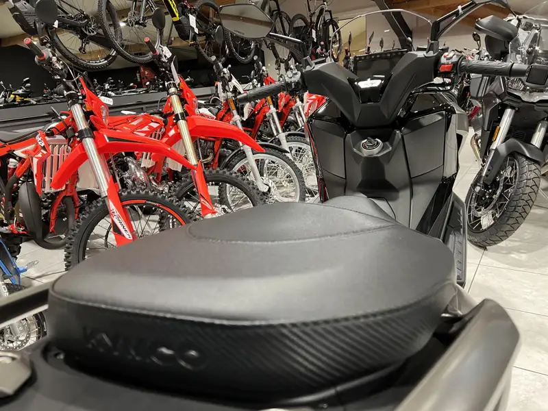 Kymco Downtown 125i - foto 5