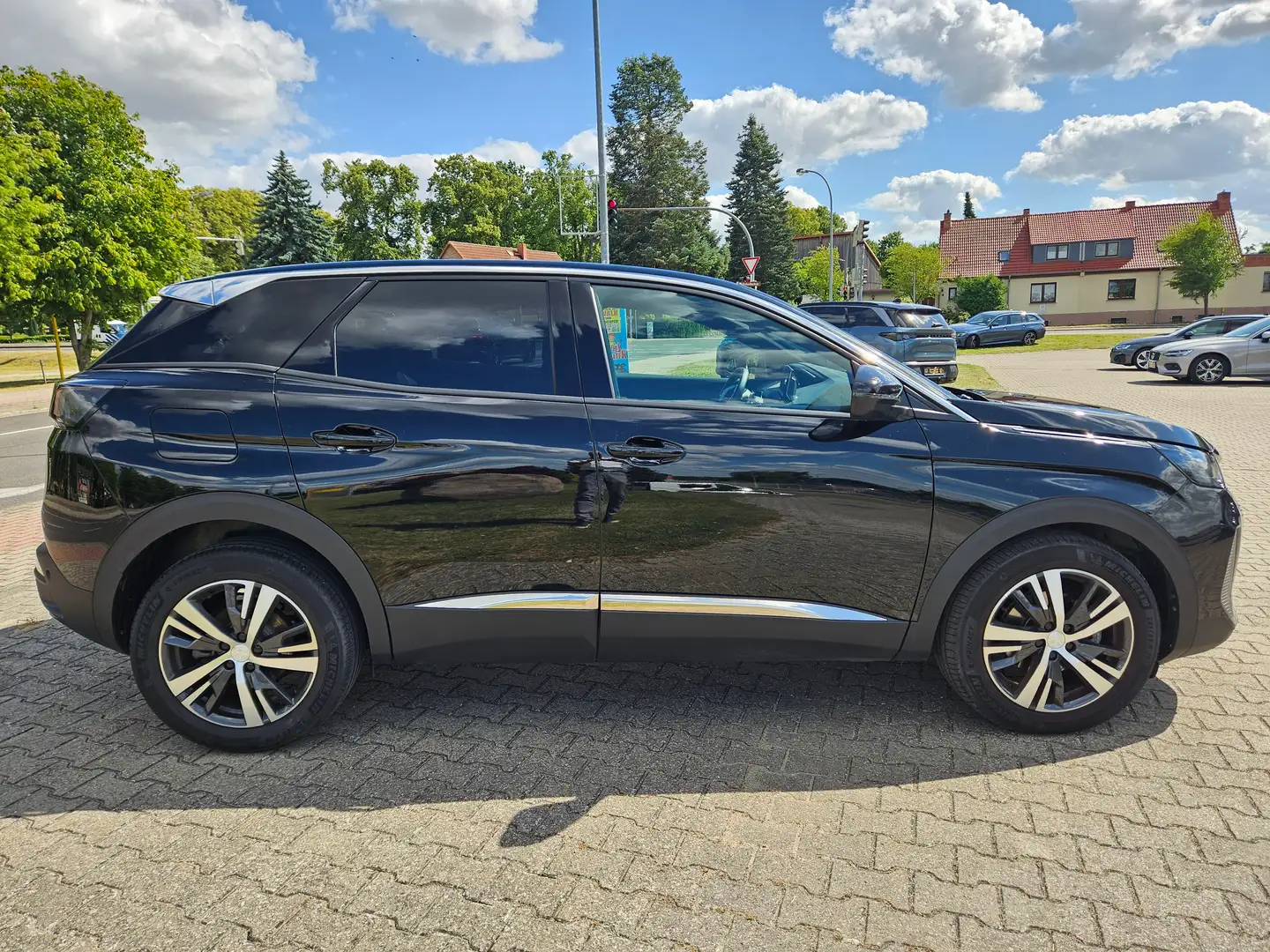 Peugeot 3008 AT Allure Pack NAVI e.Heckklappe ACC LED Totwinkel Schwarz - 2