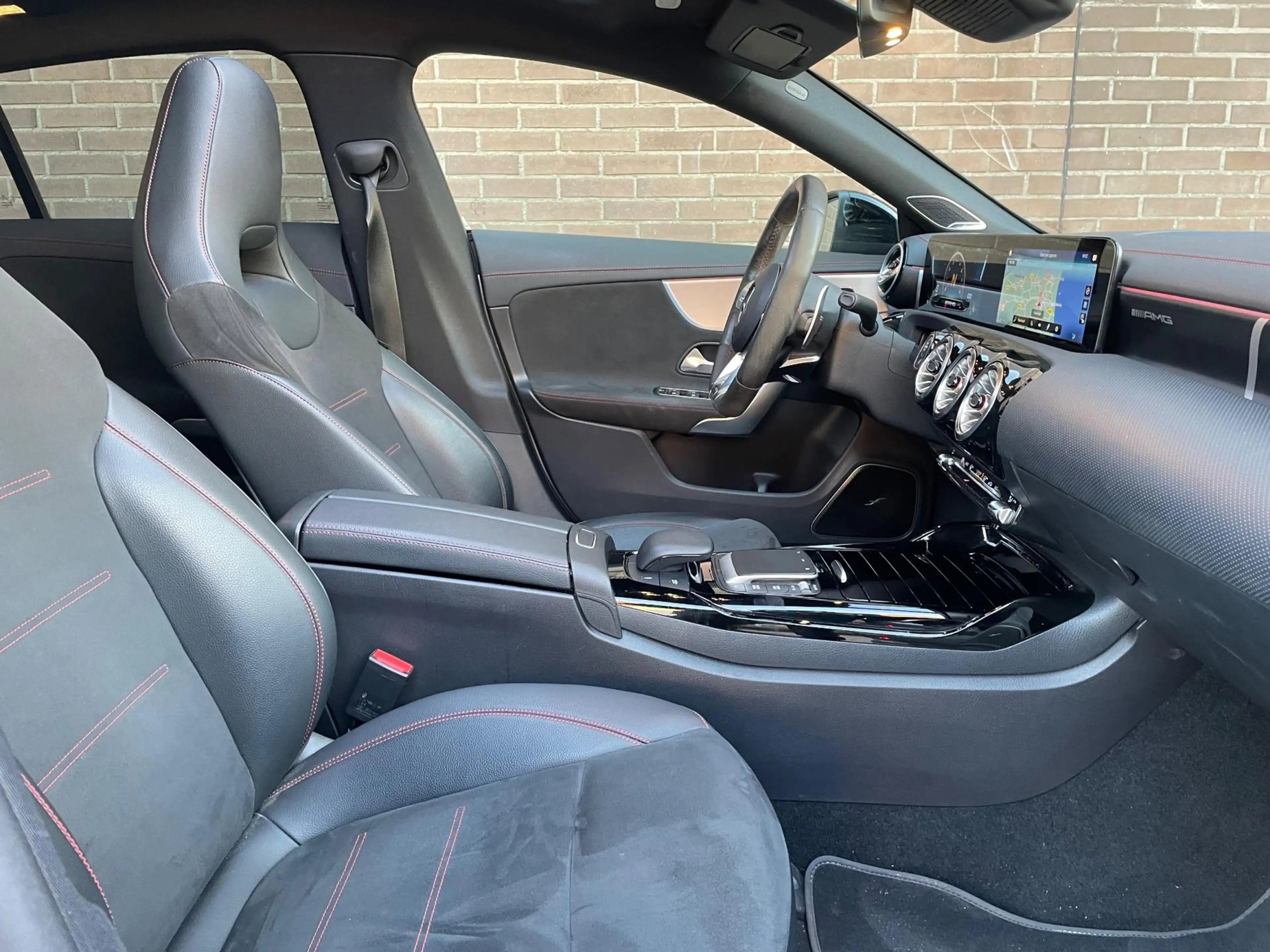 Mercedes-Benz CLA 45 AMG Shooting Brake 4MATIC+ BTW 21% — photo 11