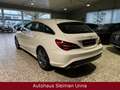 Mercedes-Benz CLA 180 Shooting Brake /Comand/Leder/LED/Pano Weiß - thumbnail 4