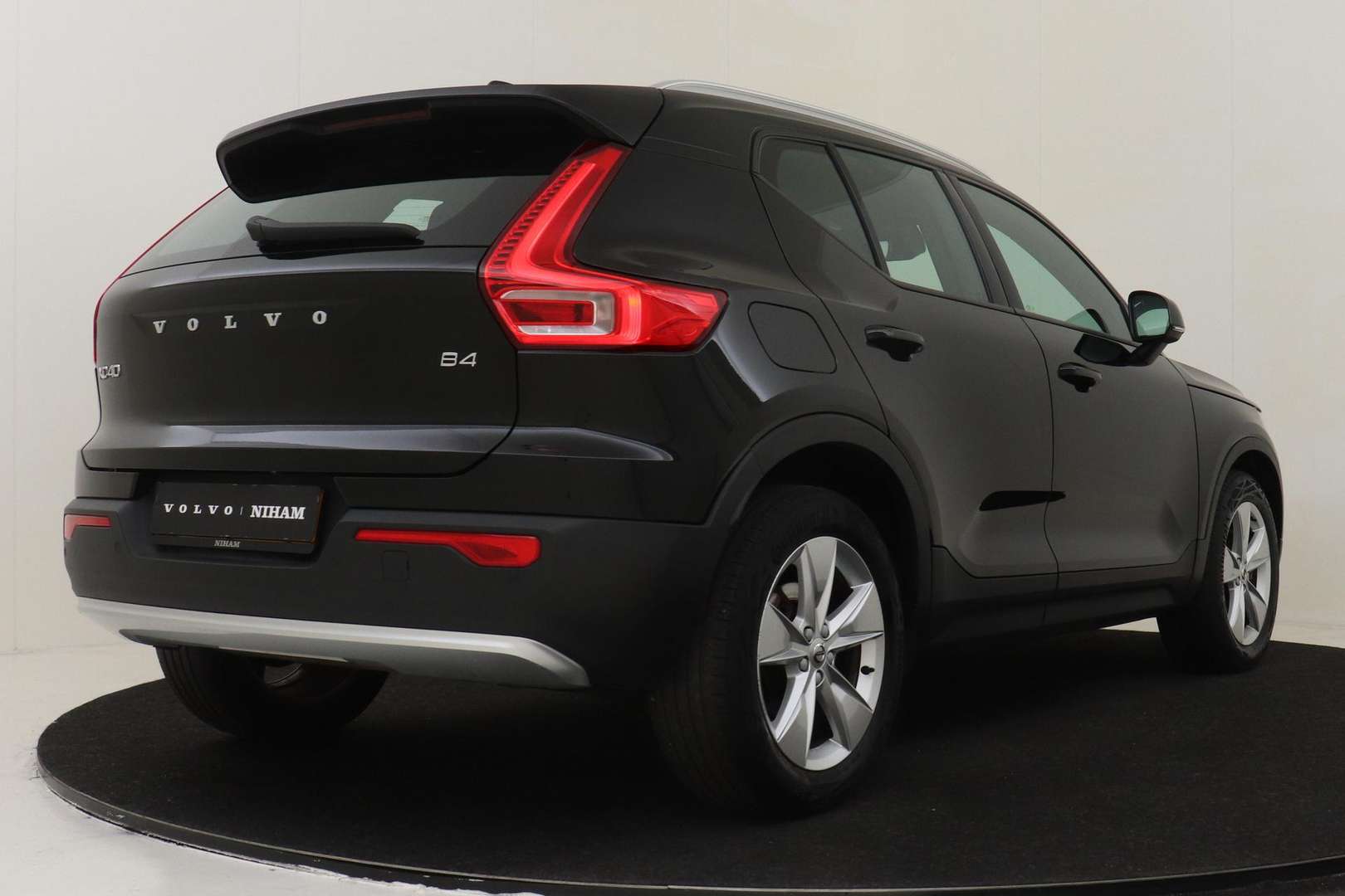 Volvo XC40 B4 Core - - Joinsteer - #1