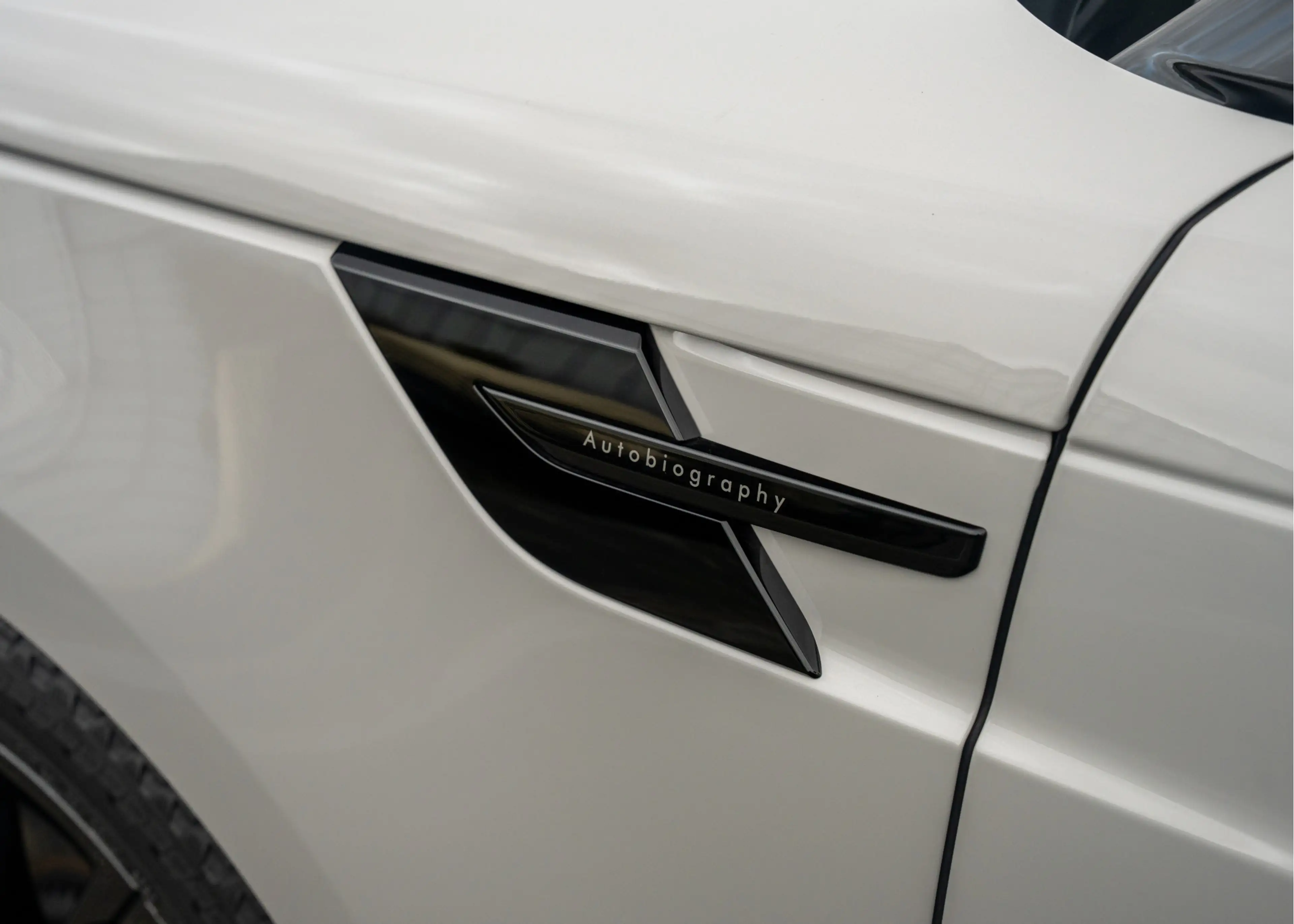 Land Rover Range Rover Sport P550e Autobiography | Full Options | NP. € 165.593 — photo 9