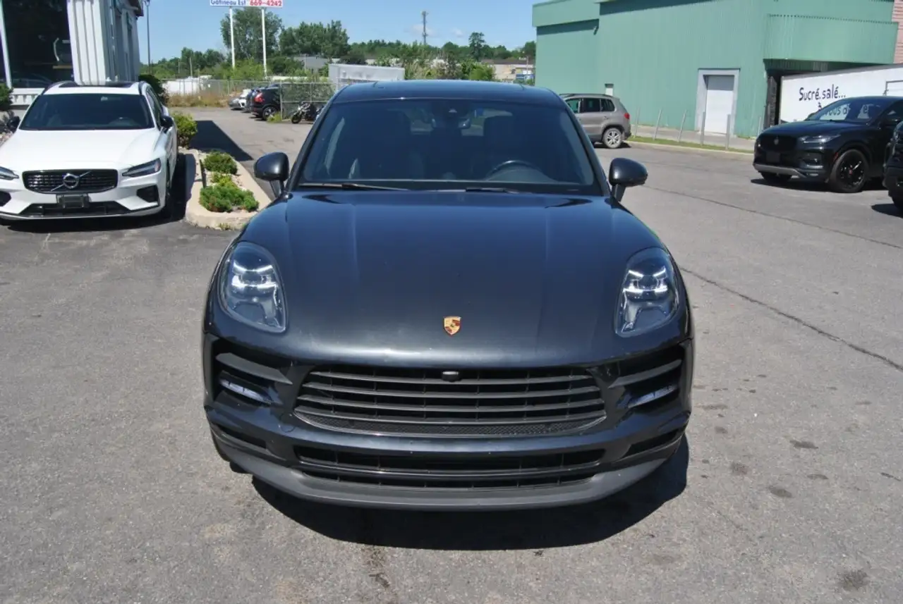 Porsche Macan снимка Porsche Macan