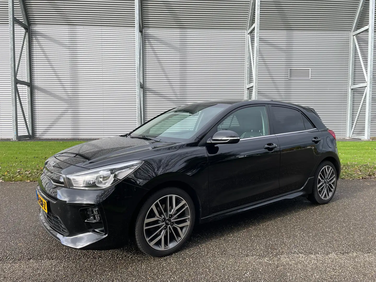 Kia Rio Rio 1.0 TGDI GT-Line | echte NL auto | 68dkm Zwart - 1