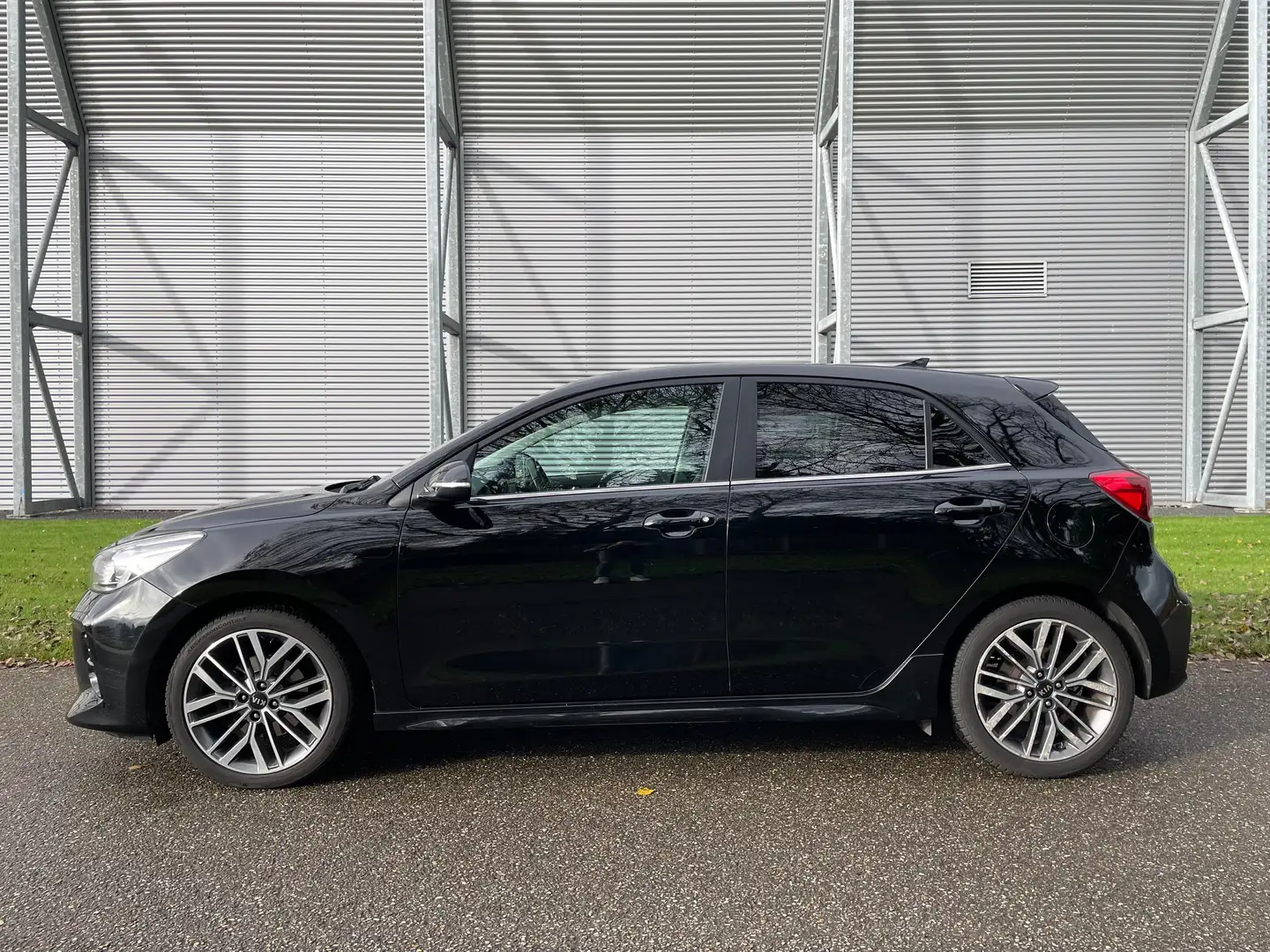 Kia Rio Rio 1.0 TGDI GT-Line | echte NL auto | 68dkm Zwart - 2