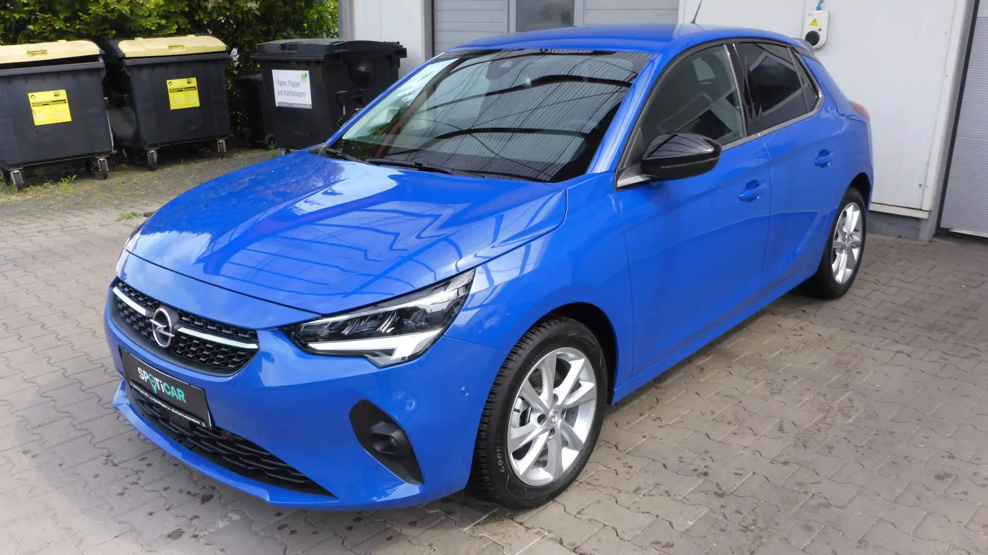 Opel Corsa Elegance Blauw - 1