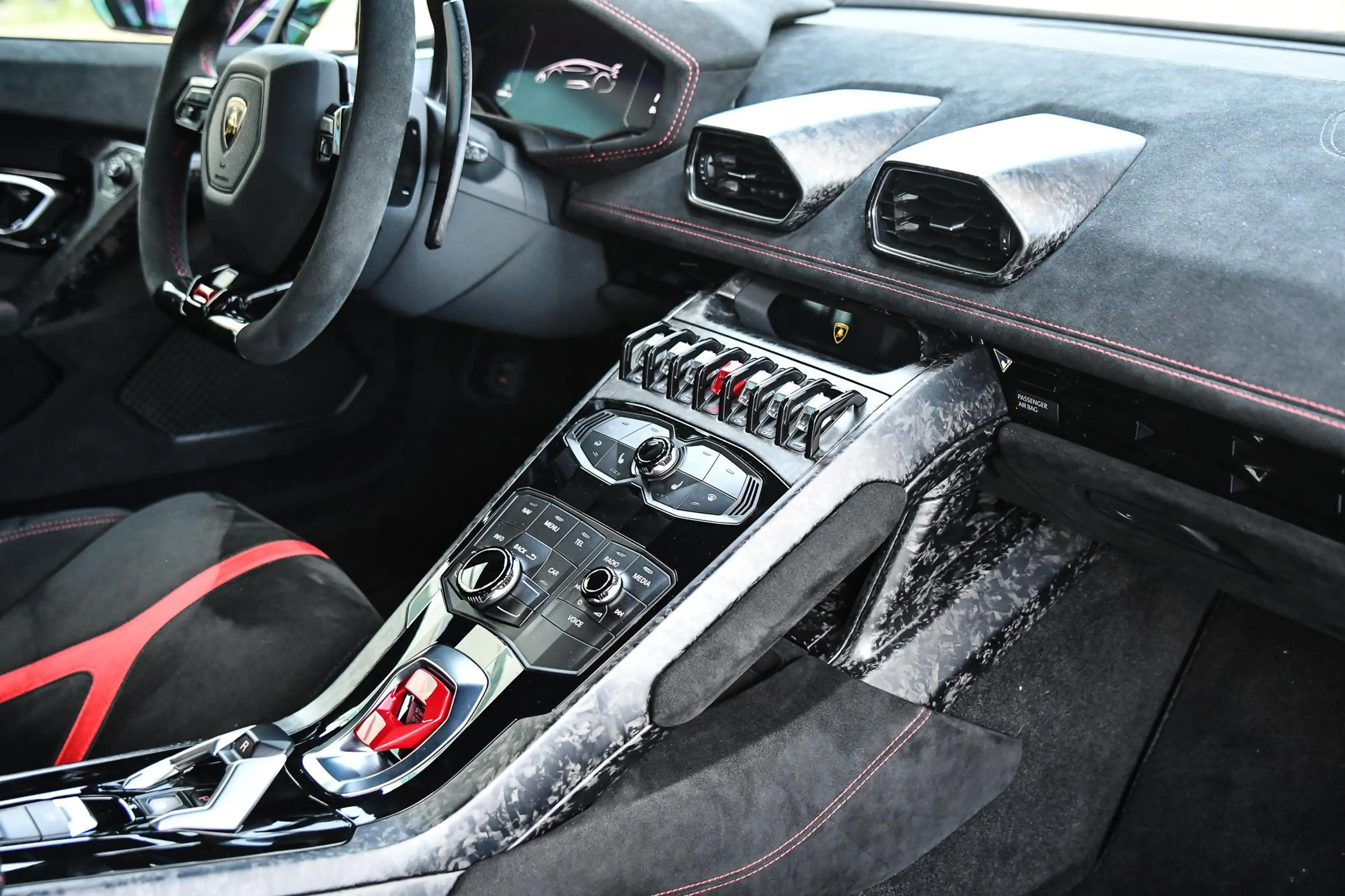 Lamborghini Huracán 5.2 V10 Performante — photo 8
