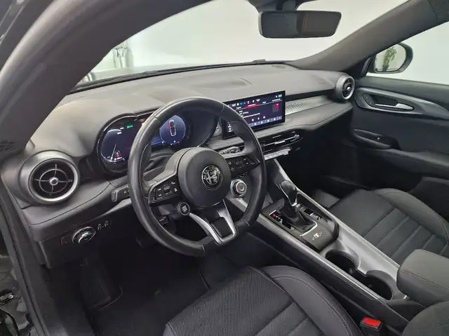 Alfa Romeo Tonale view 10