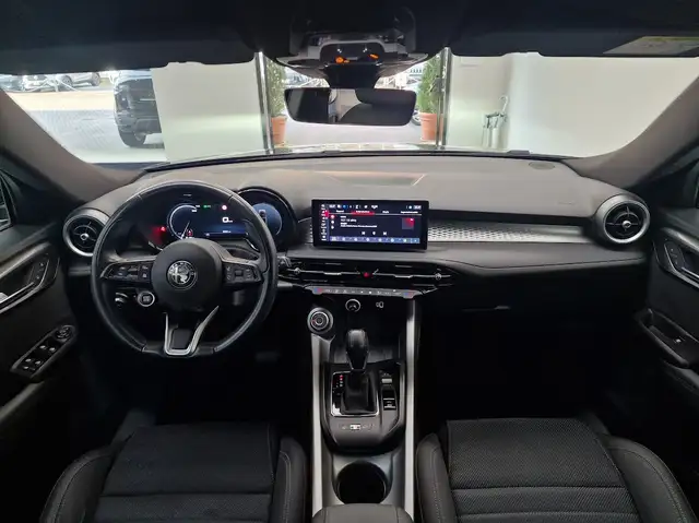 Alfa Romeo Tonale view 4