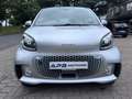 smart forTwo EQ 22kW EXCLUSIVE LED NAVI CAM SHZ PANO Silber - thumbnail 2