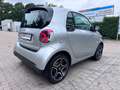 smart forTwo EQ 22kW EXCLUSIVE LED NAVI CAM SHZ PANO Silber - thumbnail 4