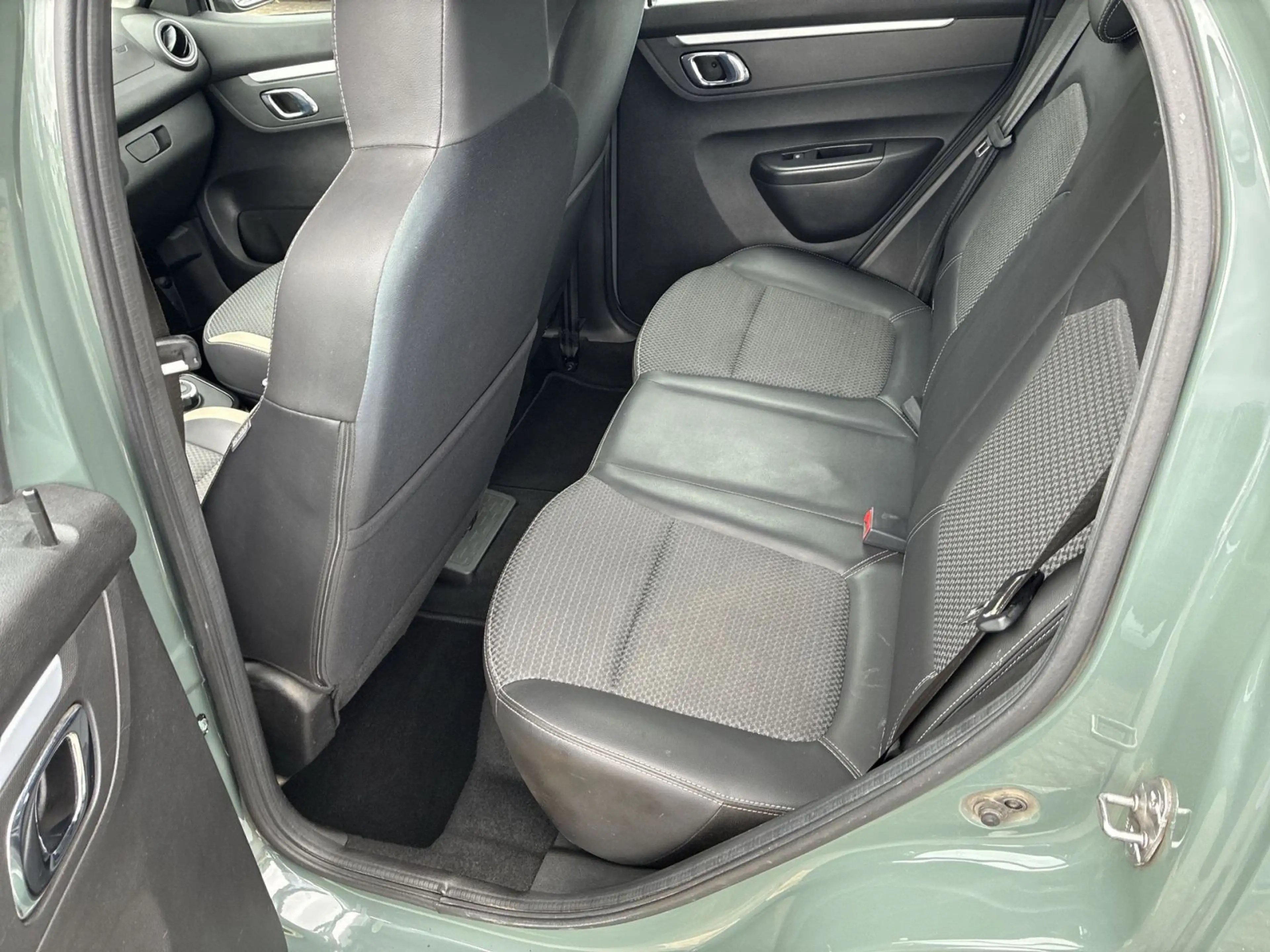 Dacia Spring Electric 45 Essential / CCS — photo 13