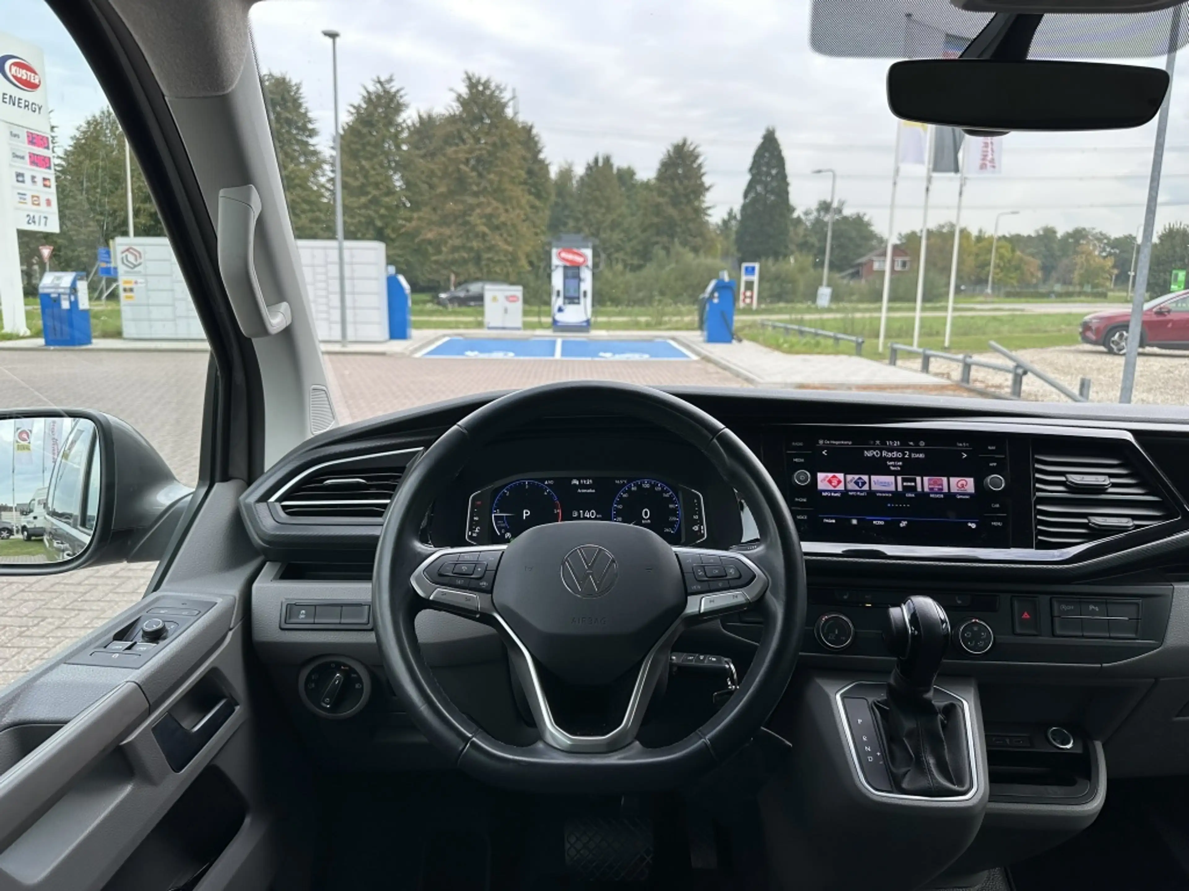 Volkswagen Transporter Volkswagen 2.0 TDI DC Bulli / ACC / Standkachel / — photo 8