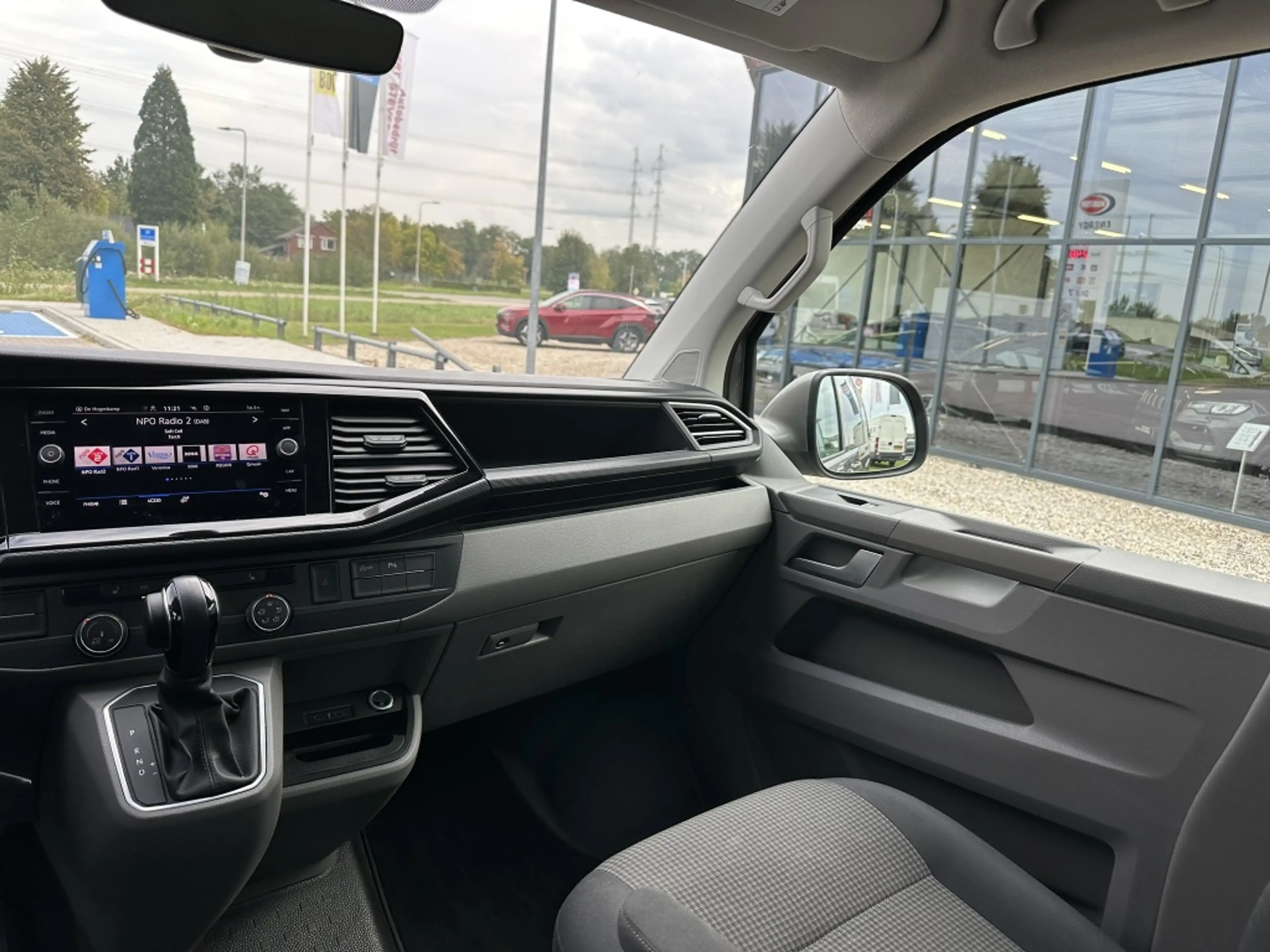Volkswagen Transporter Volkswagen 2.0 TDI DC Bulli / ACC / Standkachel / — photo 9