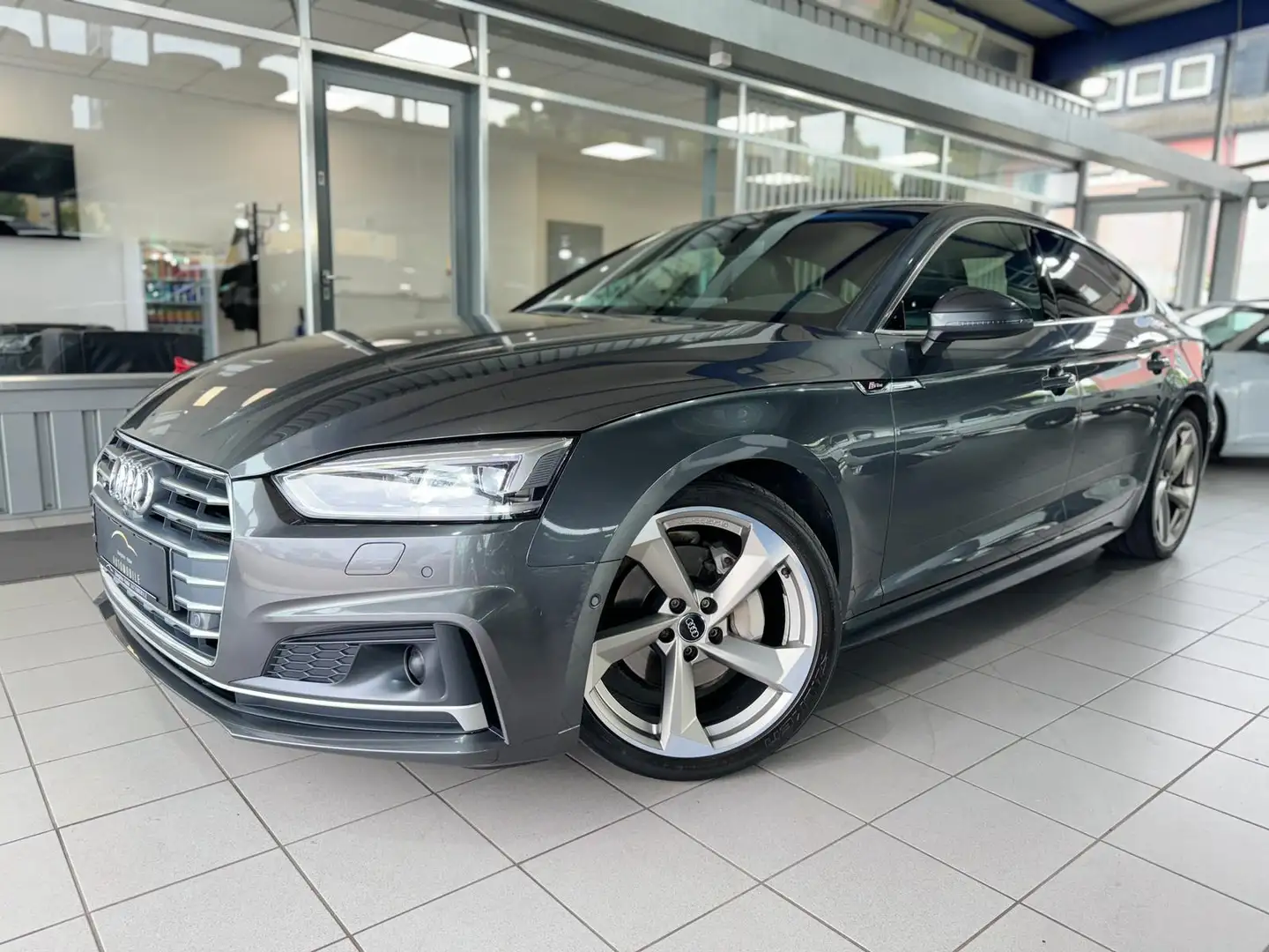Audi A5 Sportback 2.0 TDI qu 3xS-LINE S-Tronic MATRIX Grau - 2