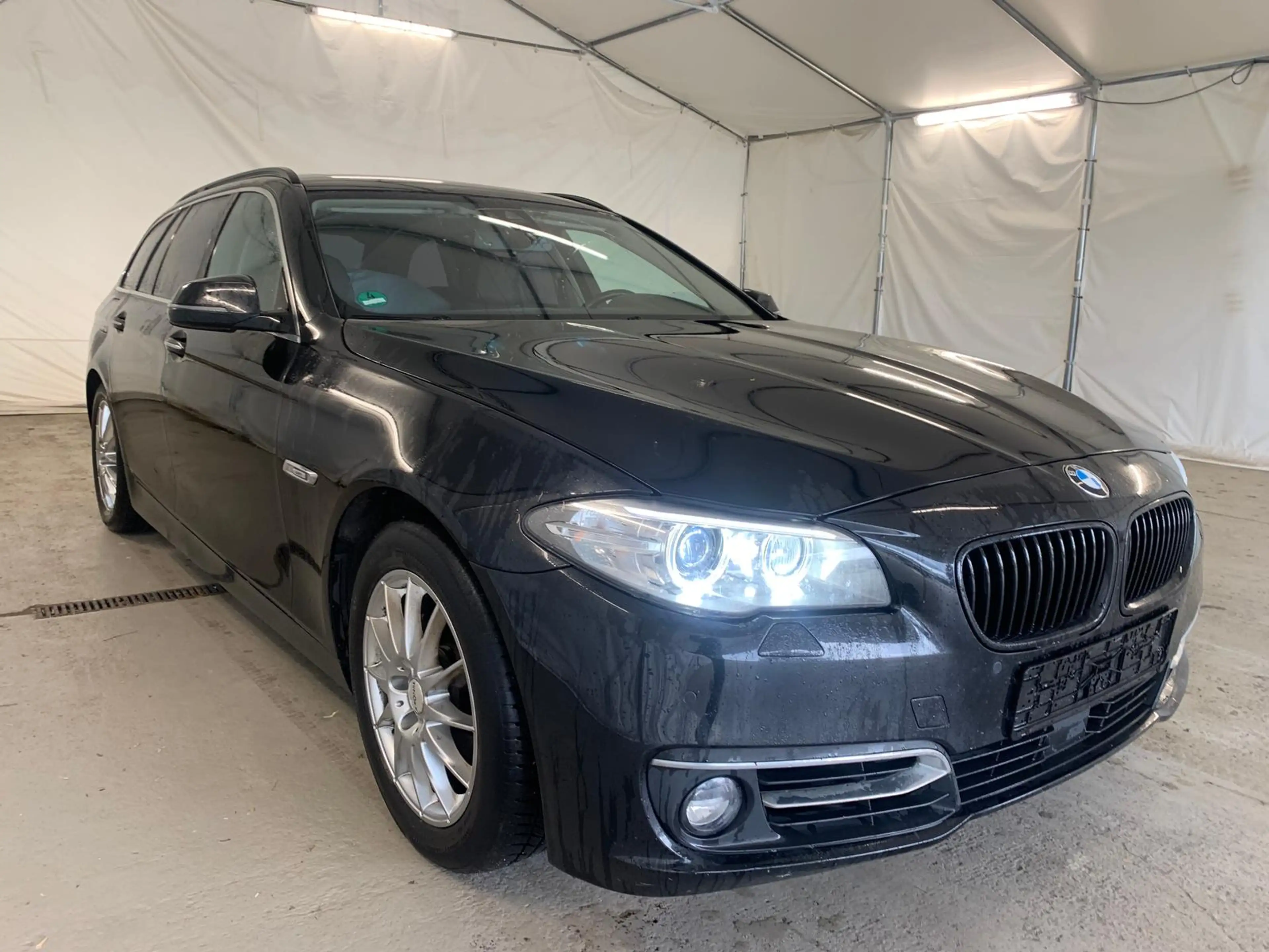 BMW 535 xDr Luxury Nappa HeadUp Panorama DrivingAss+ — photo 2