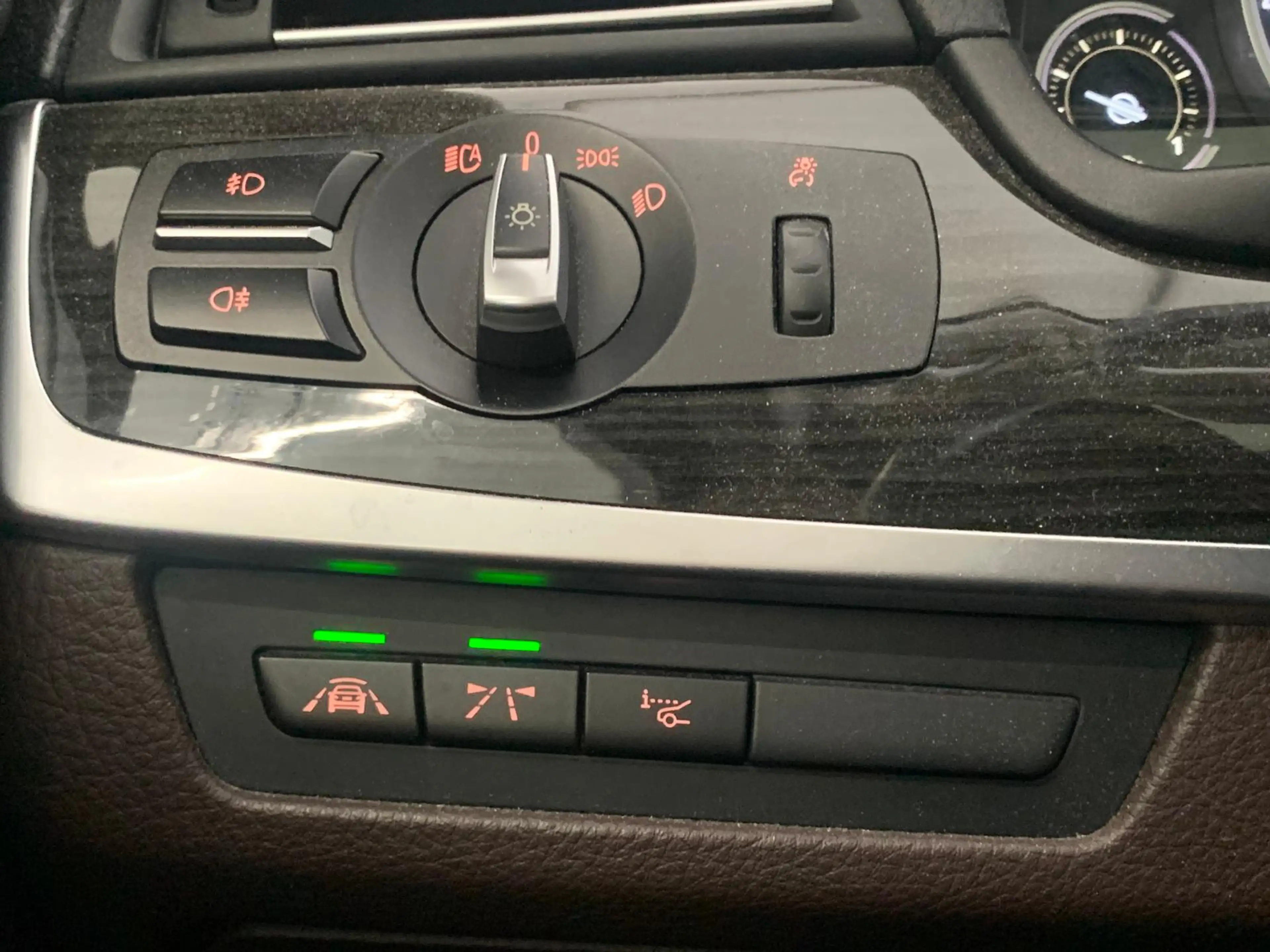 BMW 535 xDr Luxury Nappa HeadUp Panorama DrivingAss+ — photo 11