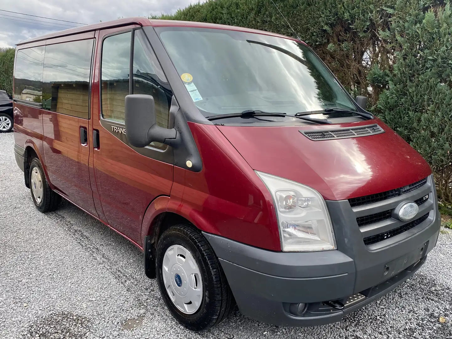 Ford Transit 2.2 tdci  9 place No airco Rouge - 1