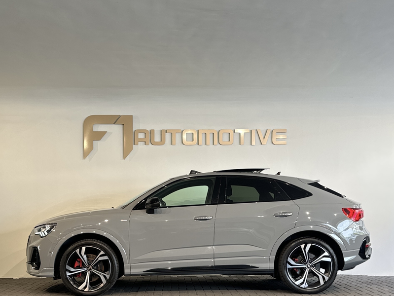 Audi Q3 Sportback 45 TFSI quattro S Edition — photo 11