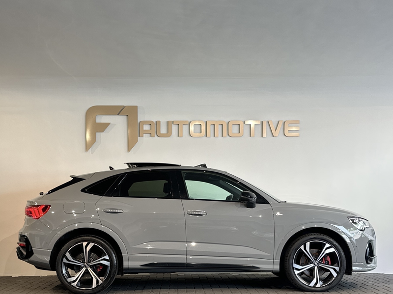 Audi Q3 Sportback 45 TFSI quattro S Edition — photo 10