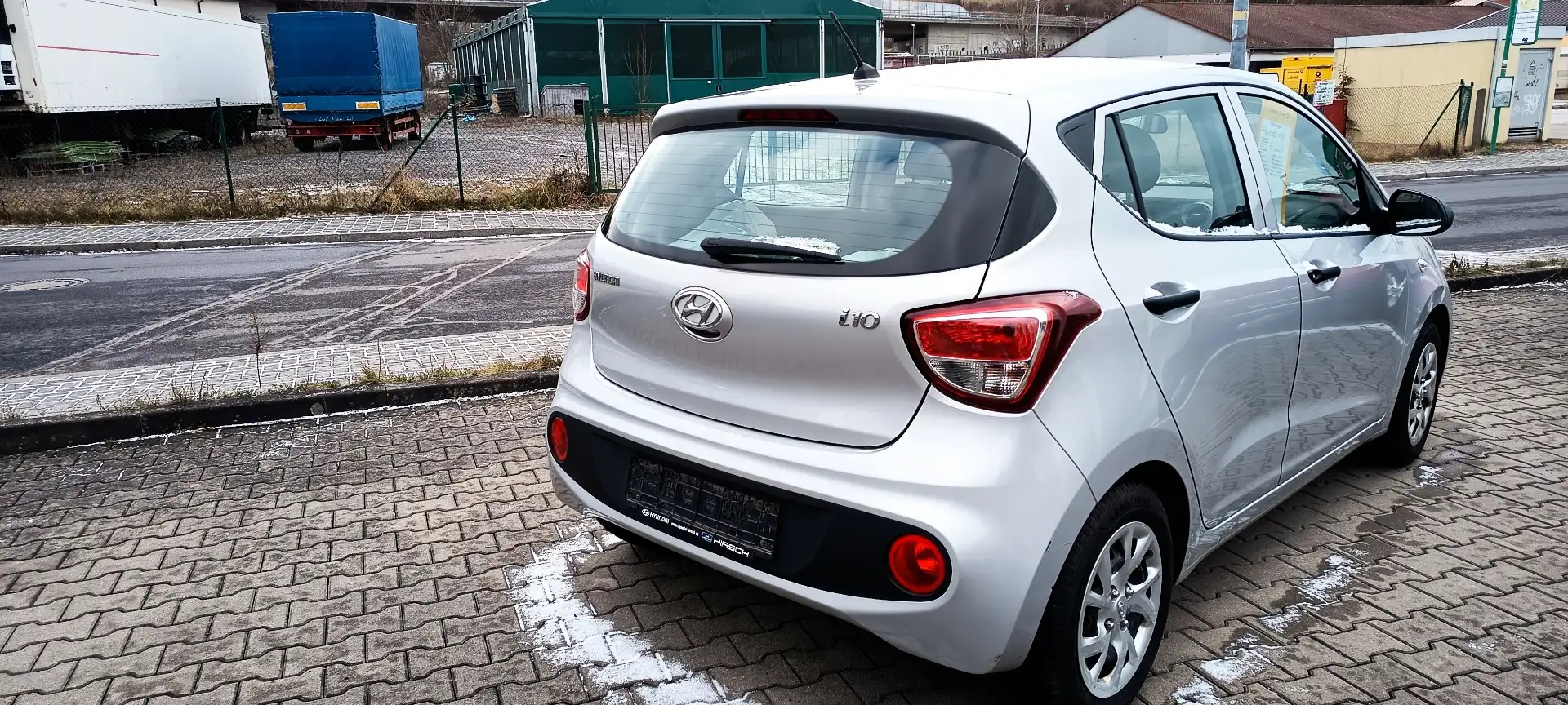 Hyundai i10 Winterräder/Klima Grau - 2