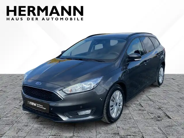 Ford Focus Turnier 1.5 TDCi Business LED*NAVI*SHZ*PDC