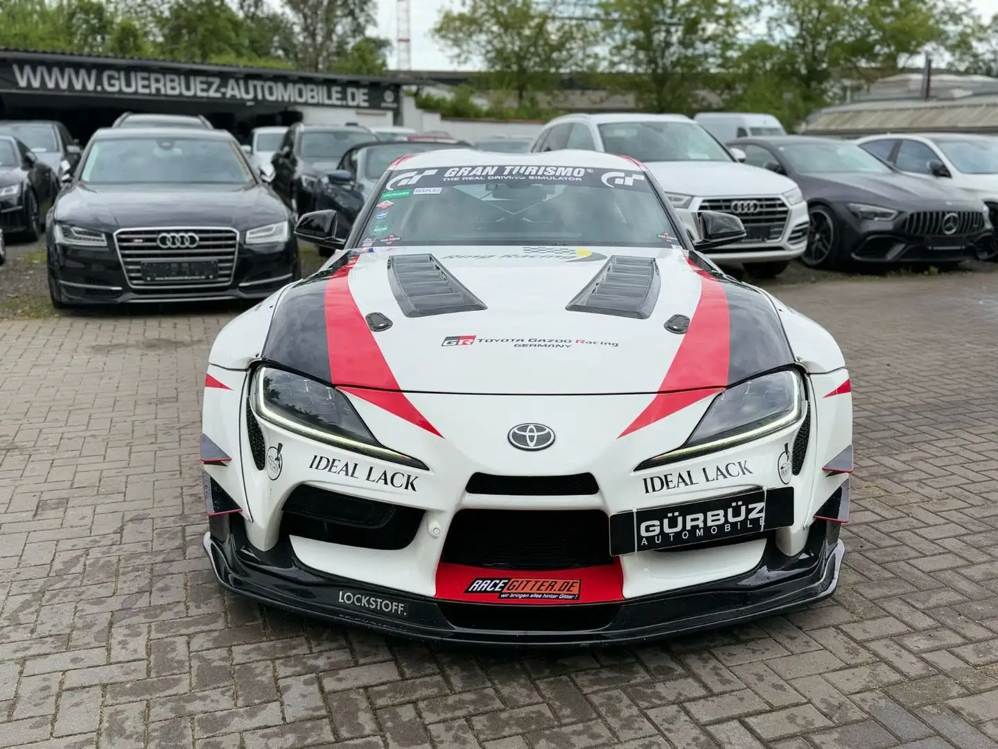 Toyota Supra Gazoo Racing GT4 Evo Fehér - 2