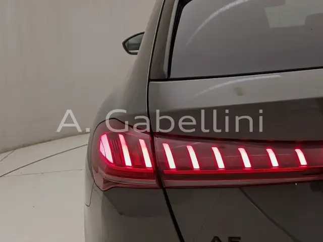 Audi A5 view 11