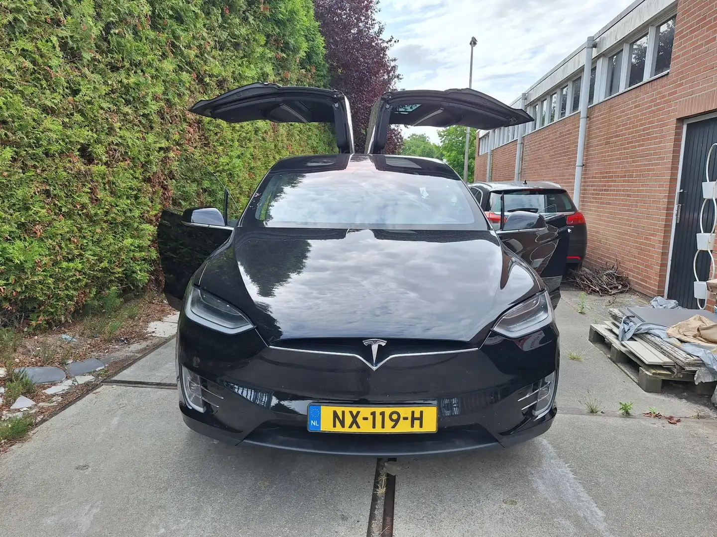 Tesla Model X 90D Base Zwart - 2