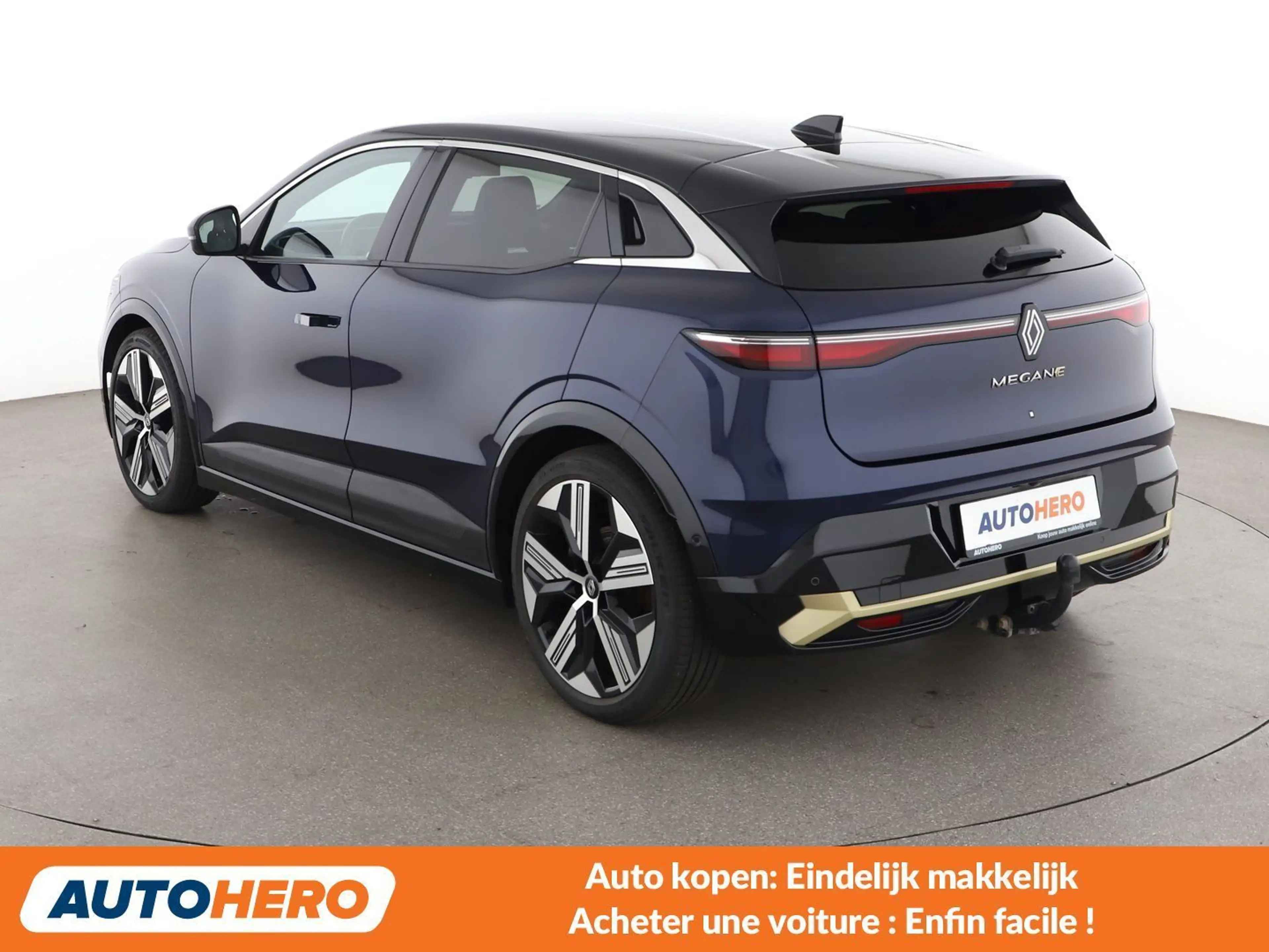 Renault Megane E-Tech EV60 Iconic — photo 4