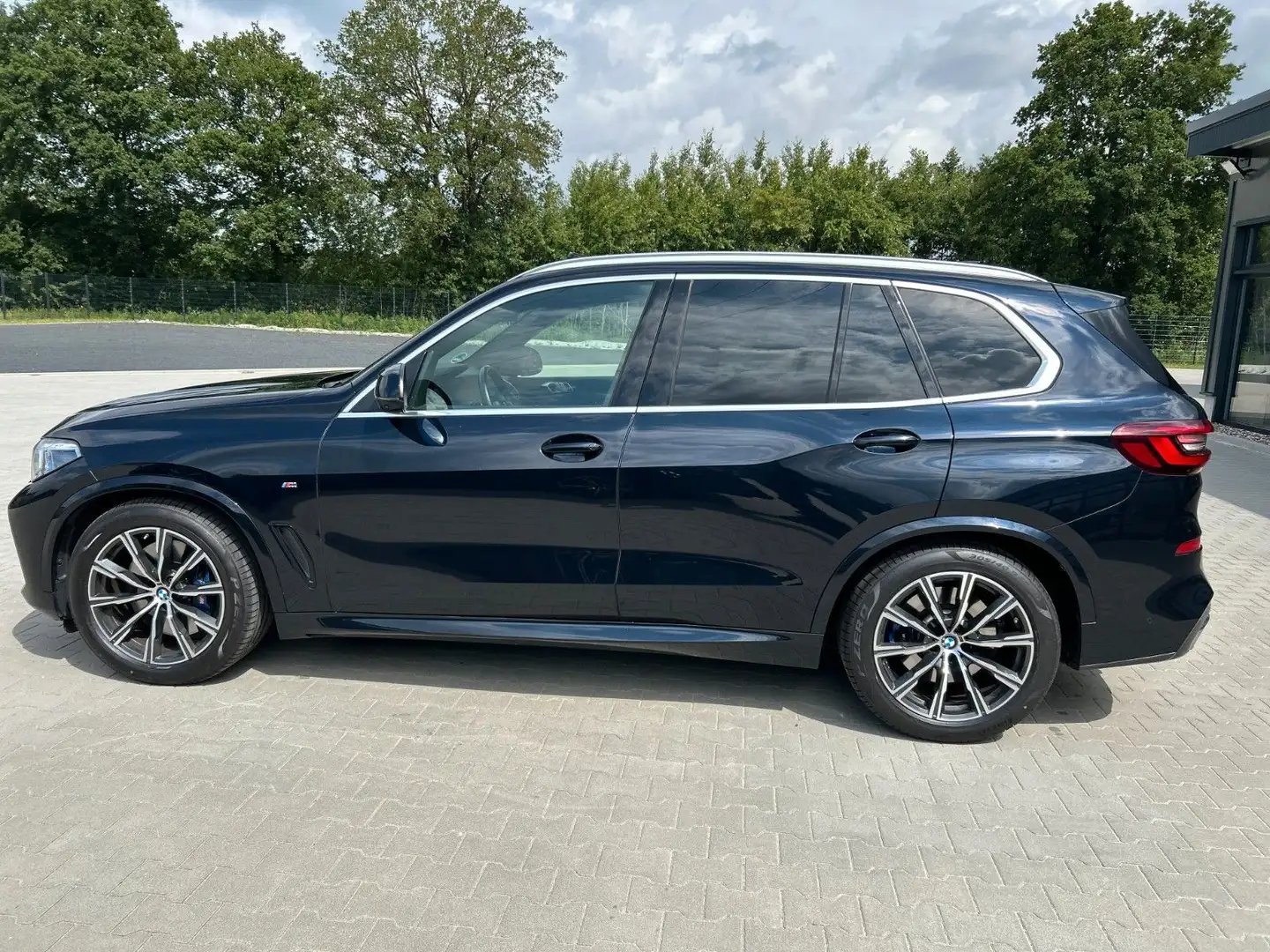 BMW X5 40xd M Sport -2Achs-HUD-ACC-Pano-360K-Laser Schwarz - 2