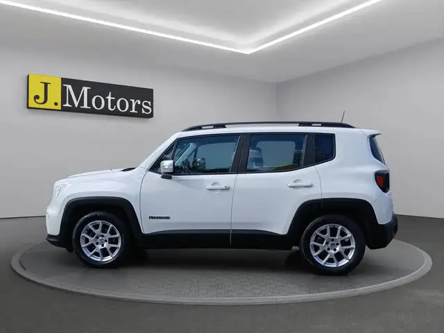 Jeep Renegade view 2
