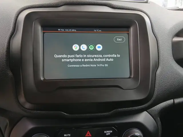 Jeep Renegade view 15
