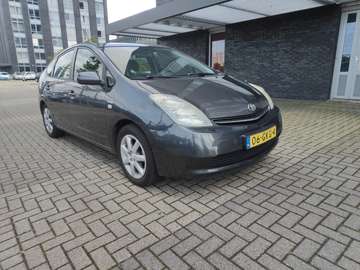 1.5 Business Airconditioning - Cruise control-