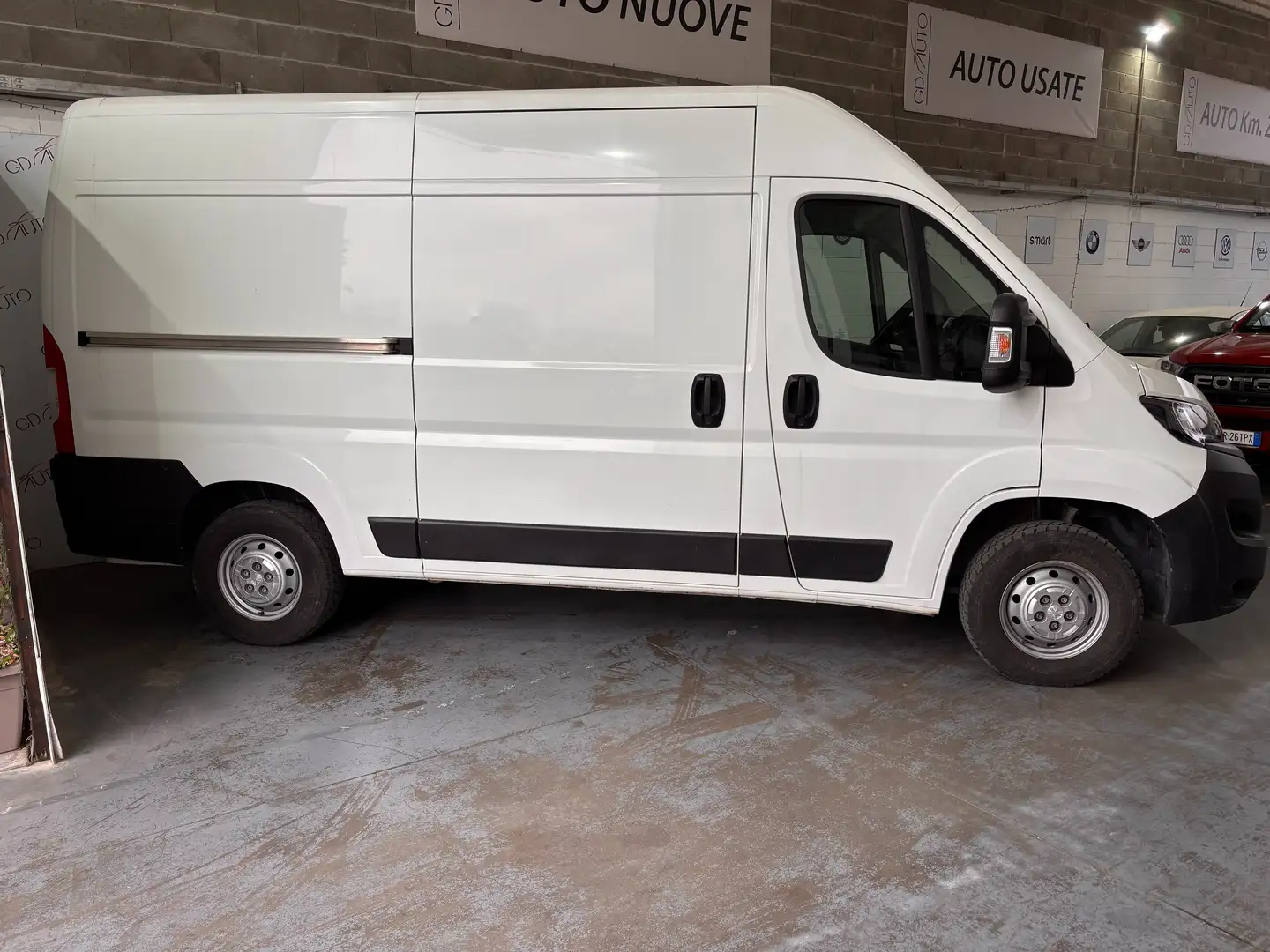 Peugeot Boxer 335 2.0 BHDi (96Kw) PM-TM Blanc - 1