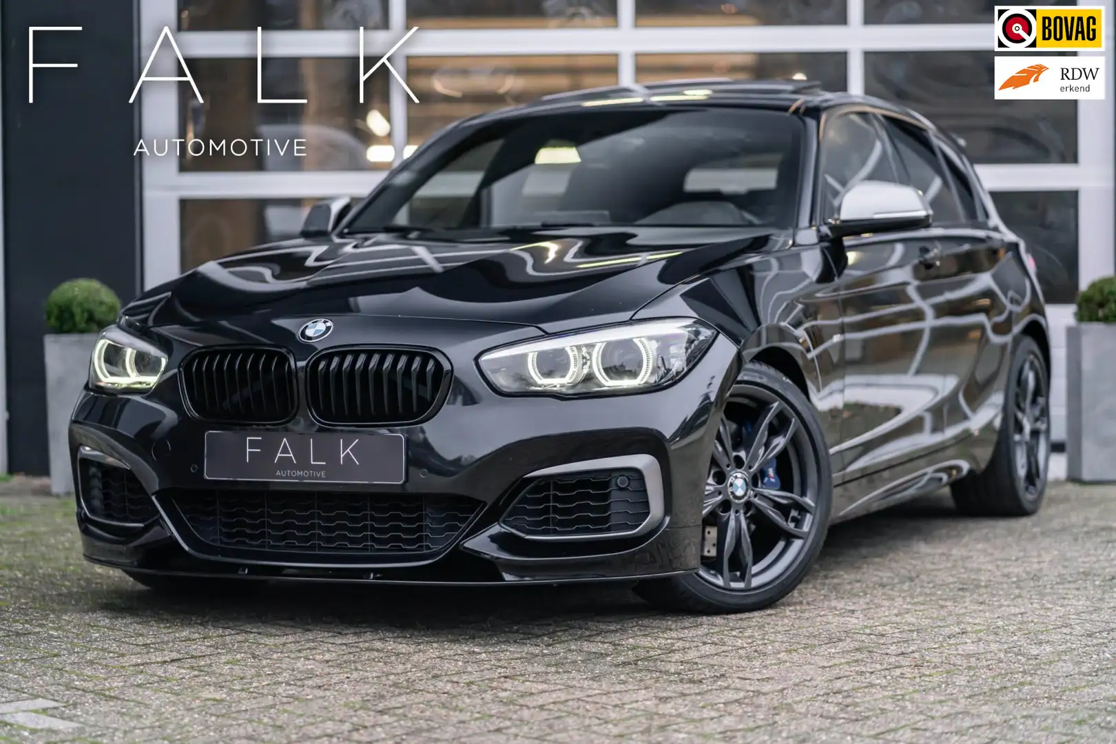 BMW 140 1-serie M140i Edition Shadow High Executive Remus Černá - 1